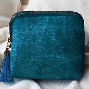 Teal Velvet Zipper Pouch Bag with Tassel